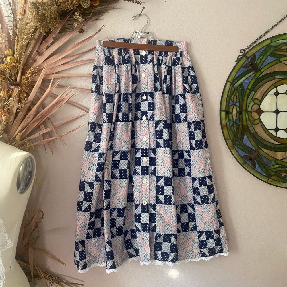 Vintage Lizsport quilt Prairie skirt with pockets